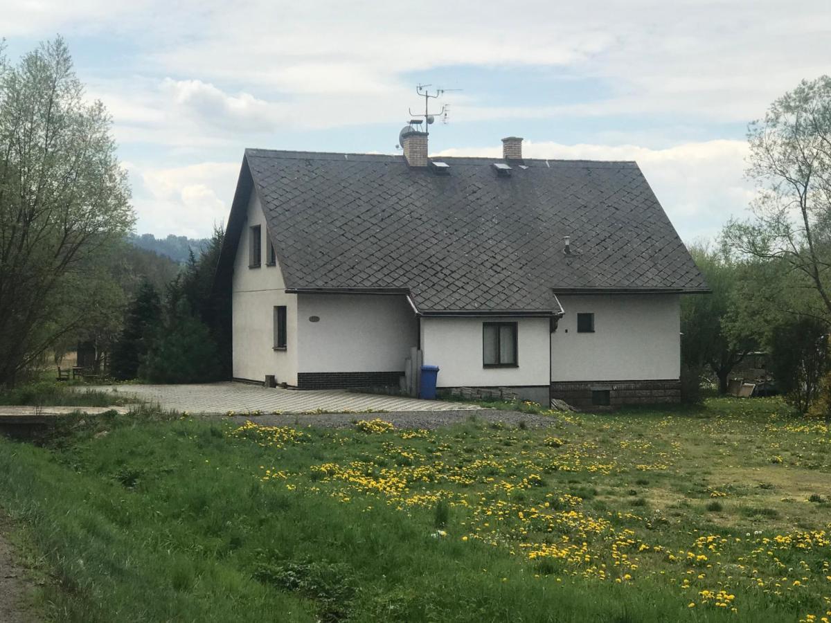 Apartman Ivko Letohrad Luaran gambar
